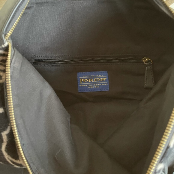 PENDLETON Black & Ivory Virgin Wool Blanket Bag Leaf Design Leather X-Large New! - Picture 7 of 9